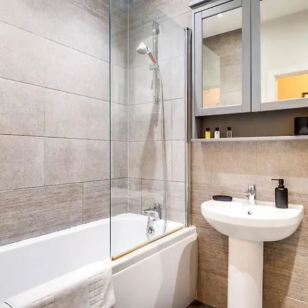 Giant Savings On Long Stays B1 Living, Enquire Now Birmingham Exterior foto